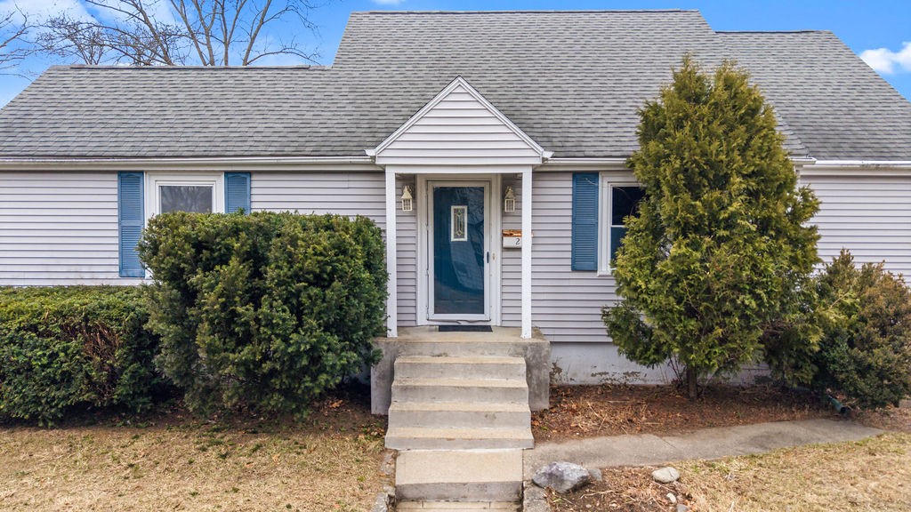 2 Whitman Street Smithfield, RI 02917 - Photo 1 of 29