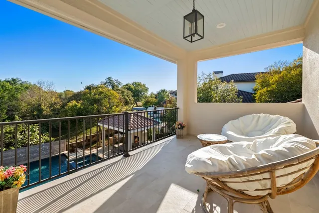 $2,000,000 | 1932 Wimberly Lane, Austin, TX 78735