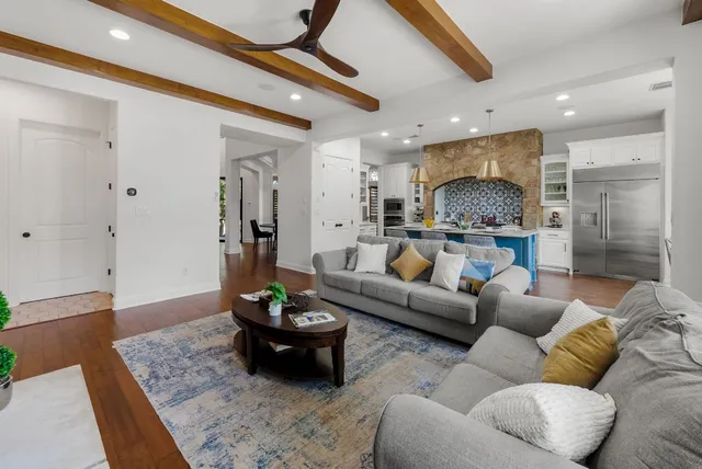 $2,000,000 | 1932 Wimberly Lane, Austin, TX 78735