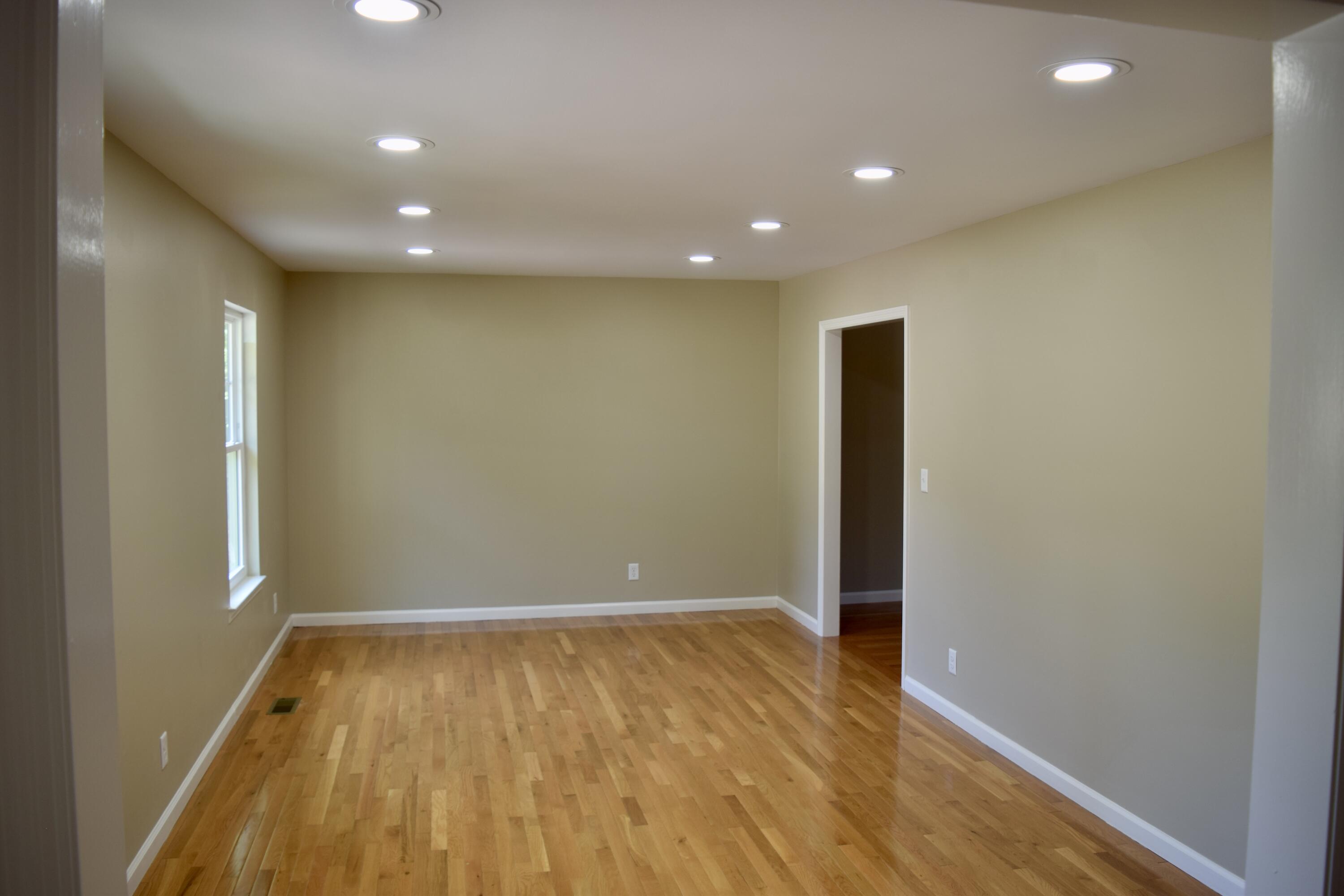 6418 Ridge Lake Road Hixson, TN 37343 - Photo 9 of 27 DSC_1177