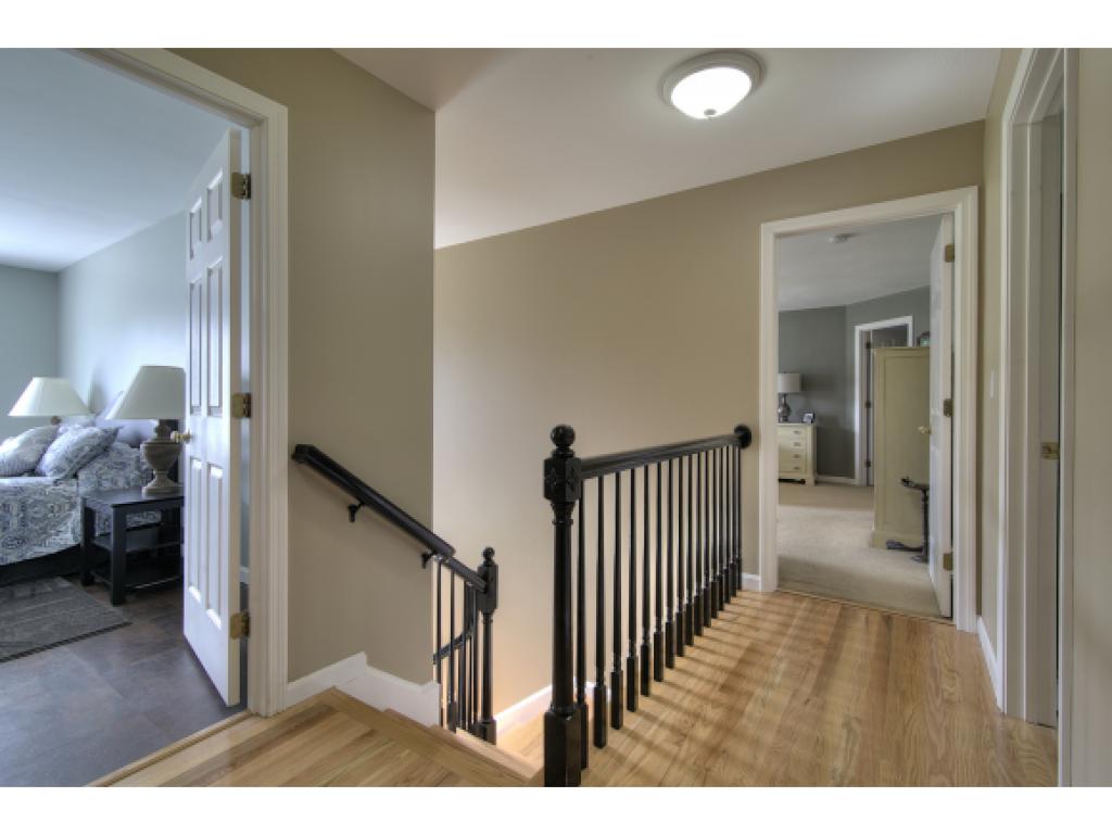 868 Bryant Road Manchester, NH 03109 - Photo 22 of 27