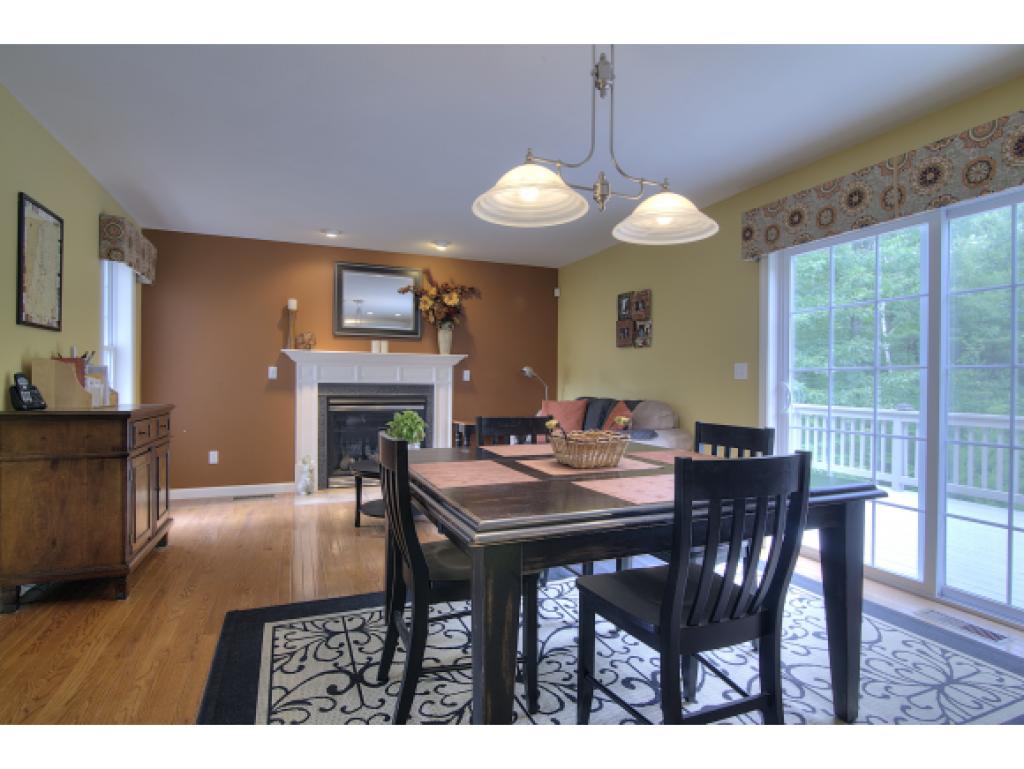 868 Bryant Road Manchester, NH 03109 - Photo 8 of 27