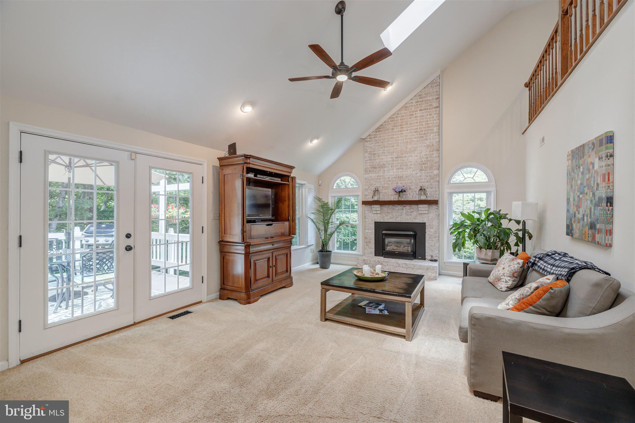9136 Scott Street Springfield, VA 22153 - Photo 22 of 73 Great Room