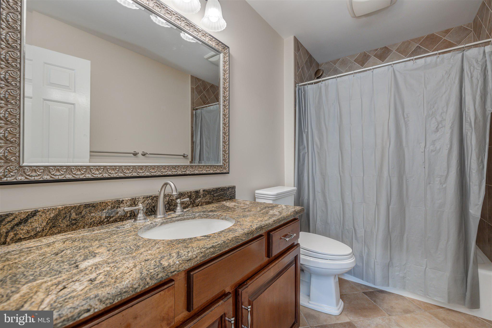 9136 Scott Street Springfield, VA 22153 - Photo 46 of 73 Hall Bath