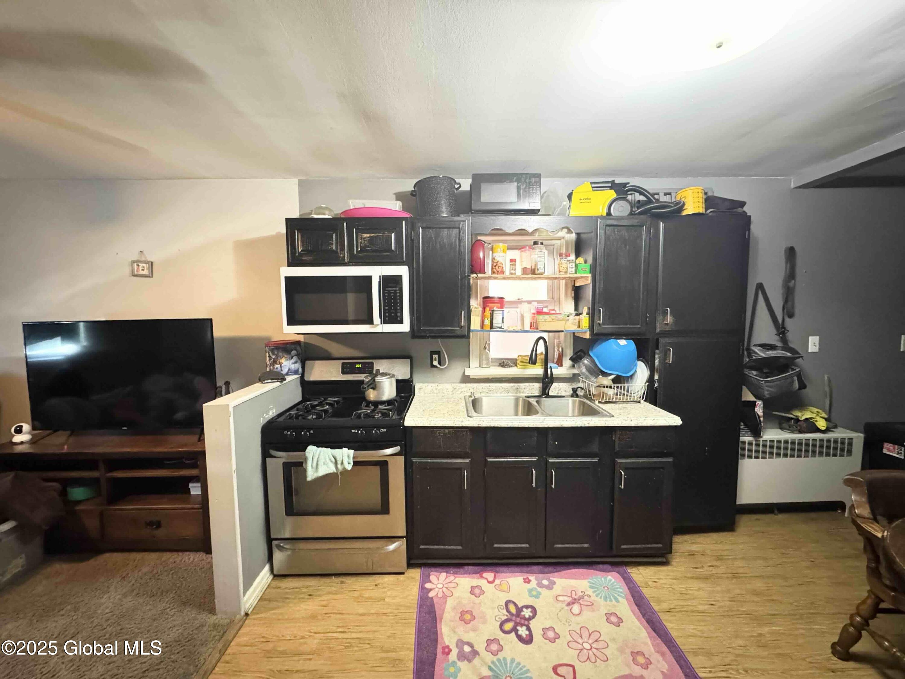 2408 3rd Avenue Watervliet, NY 12189 - Photo 17 of 19 5 8