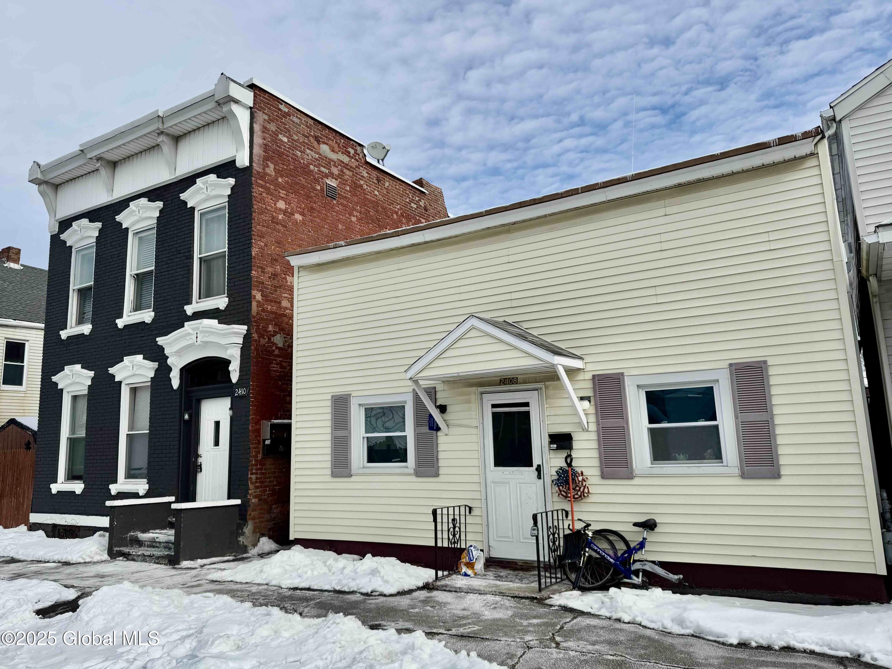 2408 3rd Avenue Watervliet, NY 12189 - Photo 2 of 19 17 4
