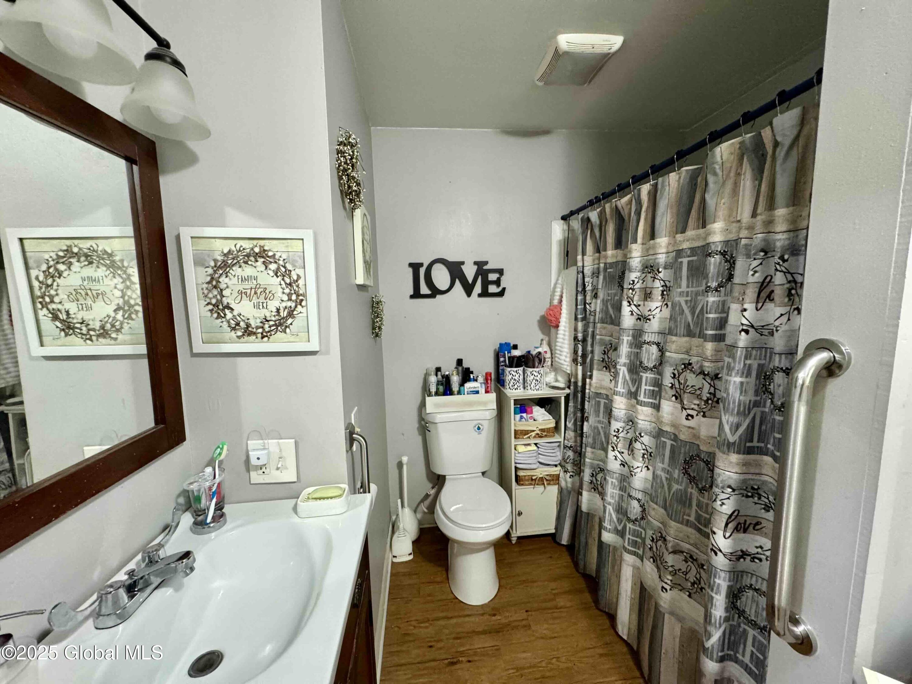 2408 3rd Avenue Watervliet, NY 12189 - Photo 10 of 19 10 6