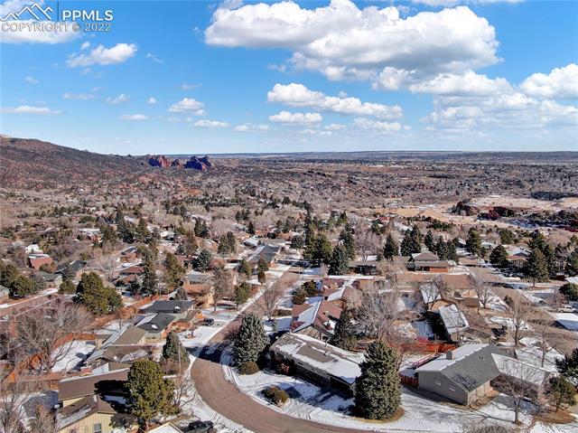 329 Clarksley Road Manitou Springs, CO 80829 - Photo 4 of 14