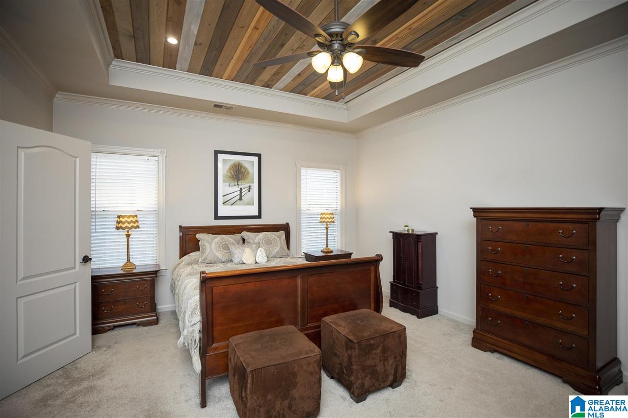 660 Barkley Circle Alabaster, AL 35007 - Photo 17 of 35