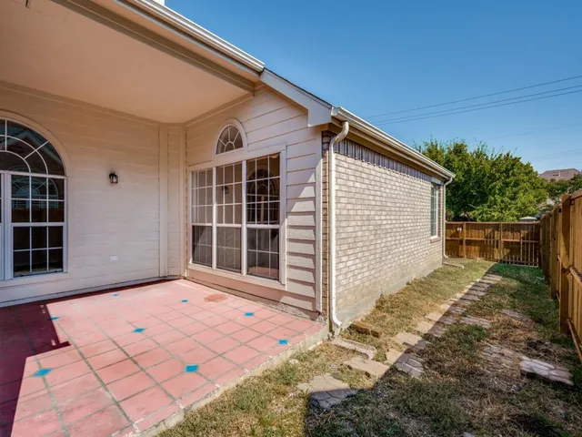 $428,000 | 8724 Clearview Court, Plano, TX 75025