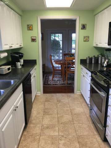 2140 Elms Road Swartz Creek, MI 48473 - Photo 5 of 39 21198788-4.JPG