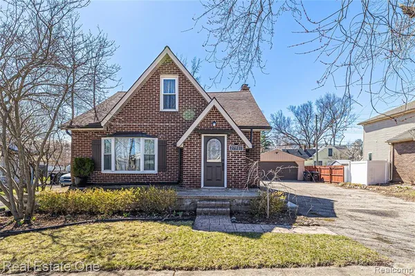 $254,900 | 27901 Long Street, Livonia, MI 48152
