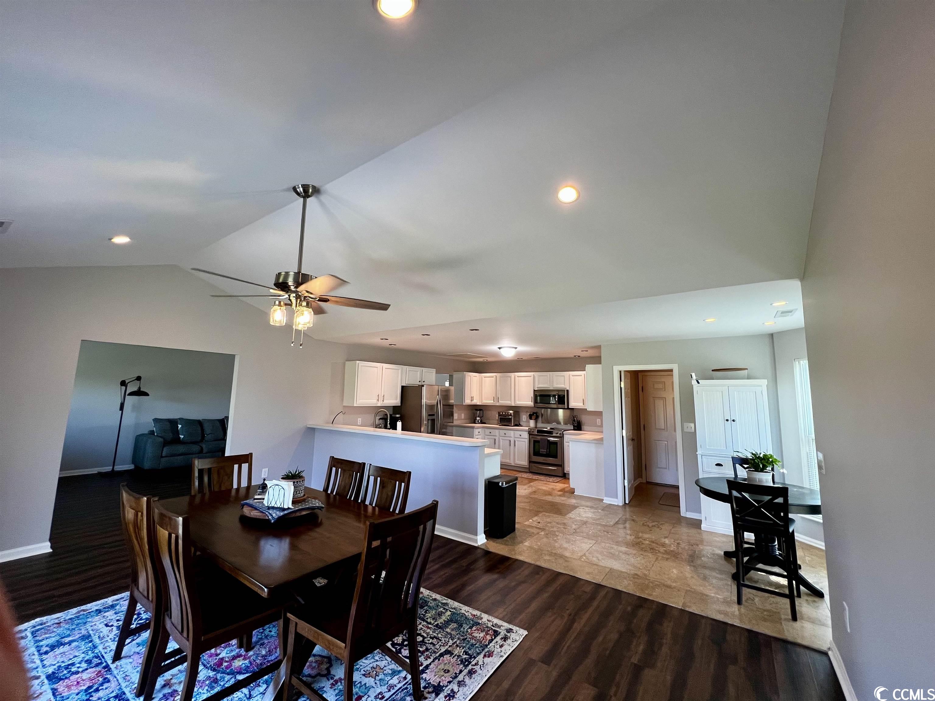 1527 Coventry Road Surfside Beach, SC 29575 - Photo 10 of 38 Gallery Image 10