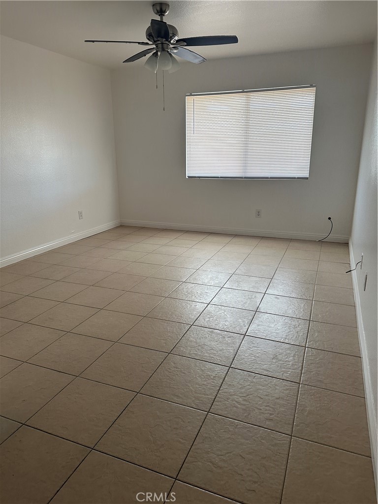 13406 Fox Run Road Victorville, CA 92392 - Photo 9 of 11