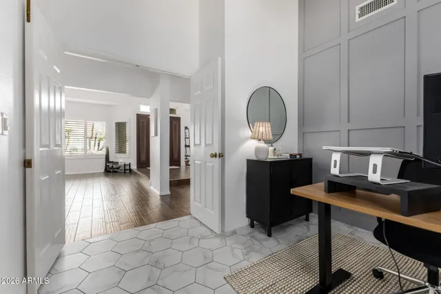 $610,000 | 3711 East Goldfinch Gate Lane, Phoenix, AZ 85044