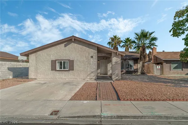 $2,140 | 3636 Tempe Street, Las Vegas, NV 89103