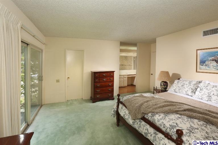 2937 Hopeton Road La Crescenta, CA 91214 - Photo 13 of 22 Additional Photo