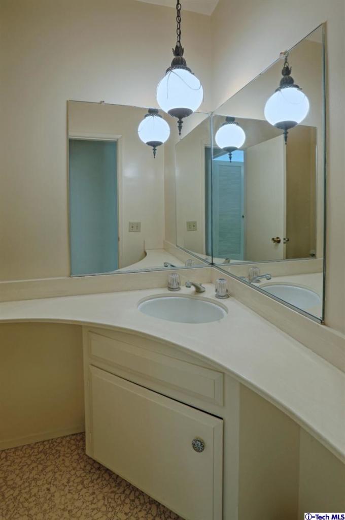 2937 Hopeton Road La Crescenta, CA 91214 - Photo 18 of 22 Additional Photo
