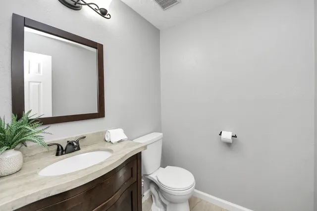 $2,700 | 20922 Whitevine Way, Katy, TX 77450