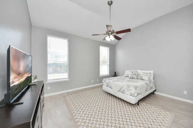 $2,700 | 20922 Whitevine Way, Katy, TX 77450