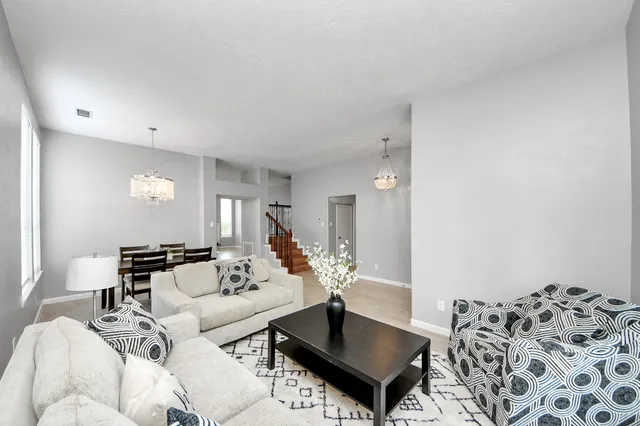 $2,700 | 20922 Whitevine Way, Katy, TX 77450