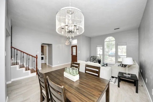 $2,700 | 20922 Whitevine Way, Katy, TX 77450