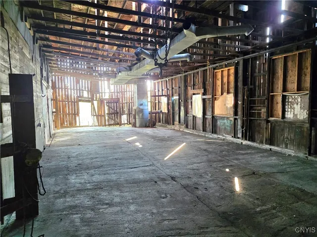 $30,000 | 20010 Highway 12F, Watertown Town, NY 13601