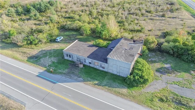 $30,000 | 20010 Highway 12F, Watertown Town, NY 13601
