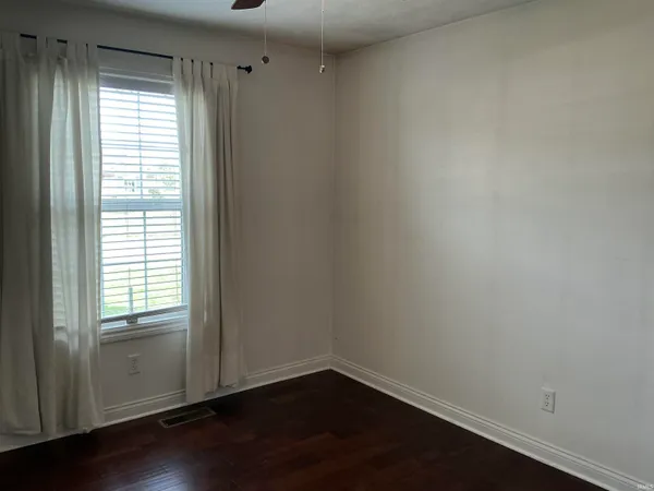 $264,900 | 9126 Wynnfield Drive, Evansville, IN 47725
