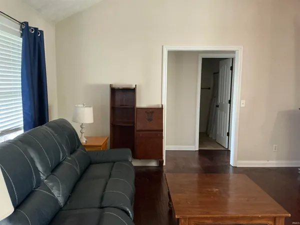 $264,900 | 9126 Wynnfield Drive, Evansville, IN 47725