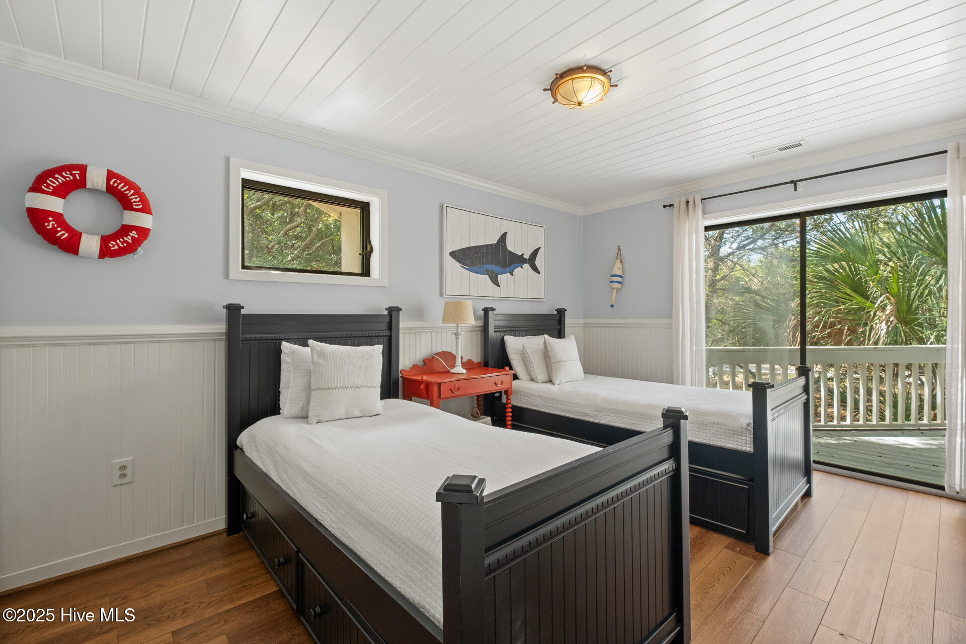 8 Racerunner Court Bald Head Island, NC 28461 - Photo 31 of 45 TWIN BEDDING Hall Full Bath