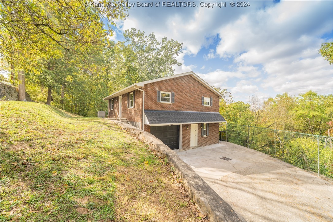 728 Dry Ridge Road St. Albans, WV 25177 - Photo 1 of 22 Gallery Image 1