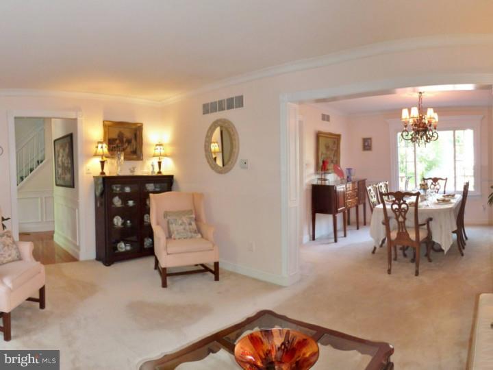 880 Herman Road Horsham, PA 19044 - Photo 5 of 25 Gallery Image 5