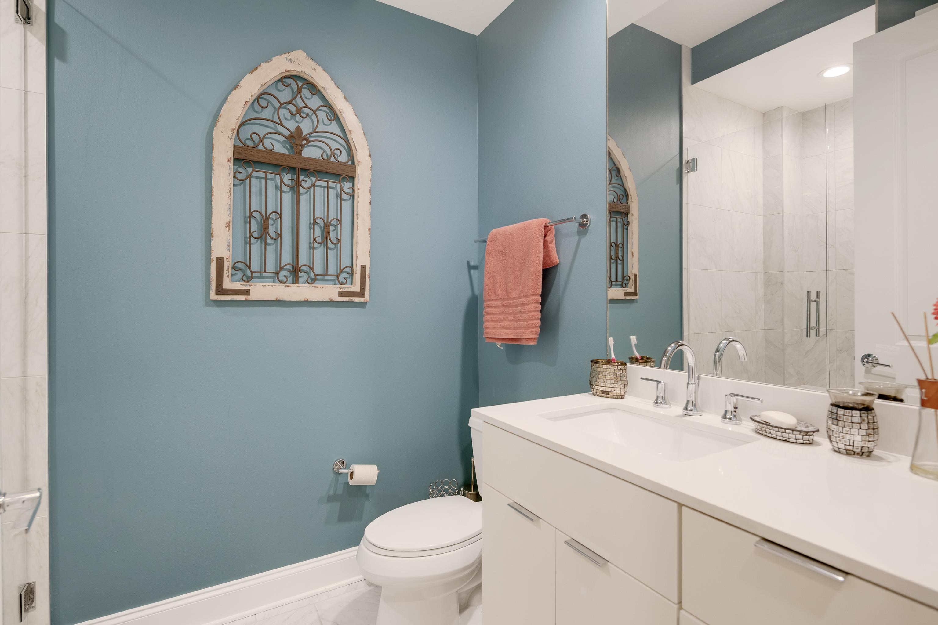 717 Riverside Drive, Unit 607 Memphis, TN 38103 - Photo 11 of 25 Gallery Image 11