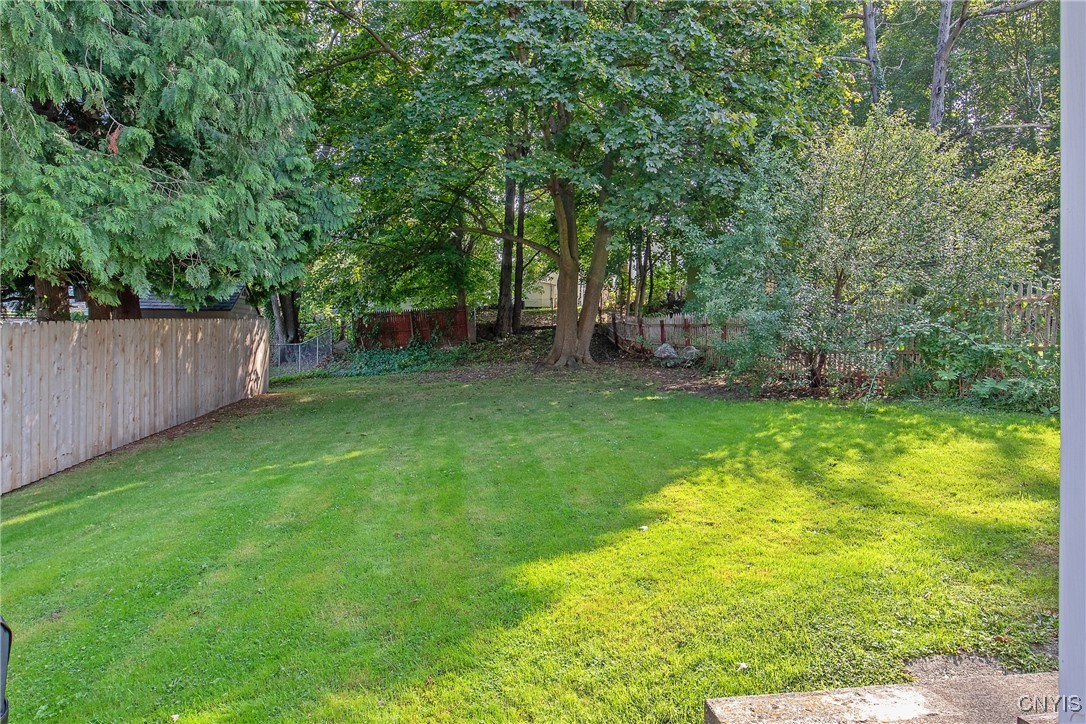 78 Varick Street Oswego, NY 13126 - Photo 3 of 27