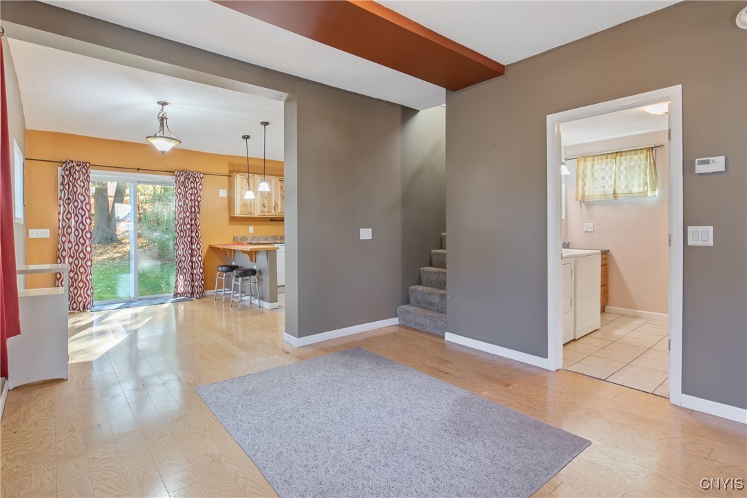 78 Varick Street Oswego, NY 13126 - Photo 5 of 27