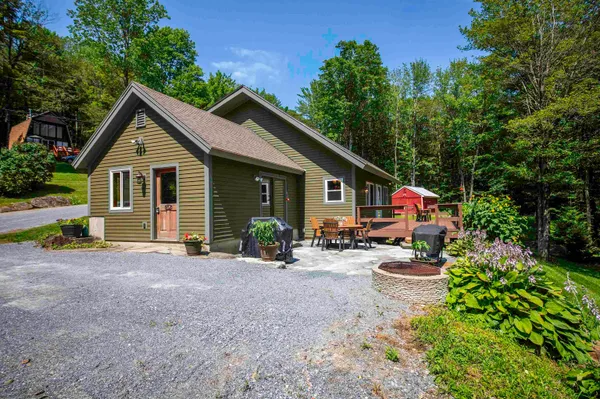 $414,900 | 139 Bergwelt Lane, Readsboro, VT 05350