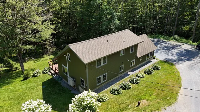 $414,900 | 139 Bergwelt Lane, Readsboro, VT 05350
