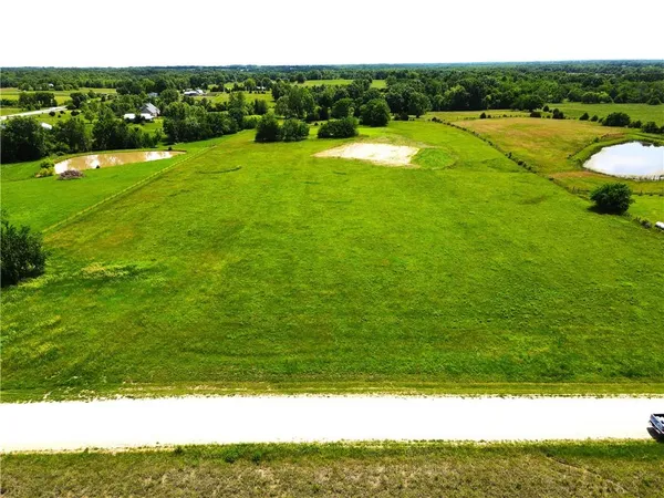 $180,000 | Tbd Southwest 675th Road, Holden, MO 64040