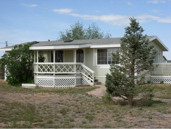 735 West Little Ranch Road Paulden, AZ 86334 - Photo 1 of 11 Primary Photo