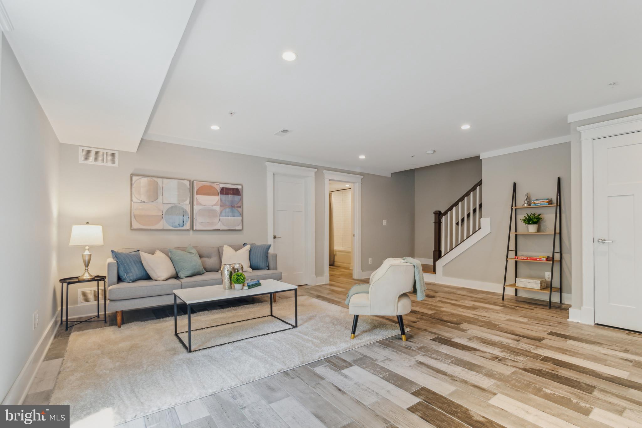 3201 Bunker Hill Road Mount Rainier, MD 20712 - Photo 27 of 39