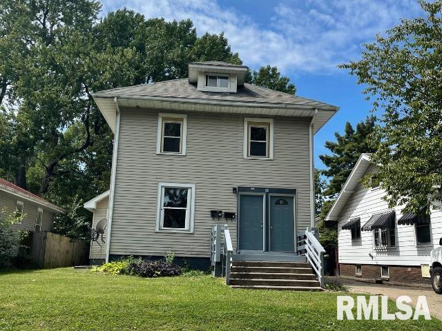 2339 South 10th Street Springfield, IL 62703 - Photo 1 of 19