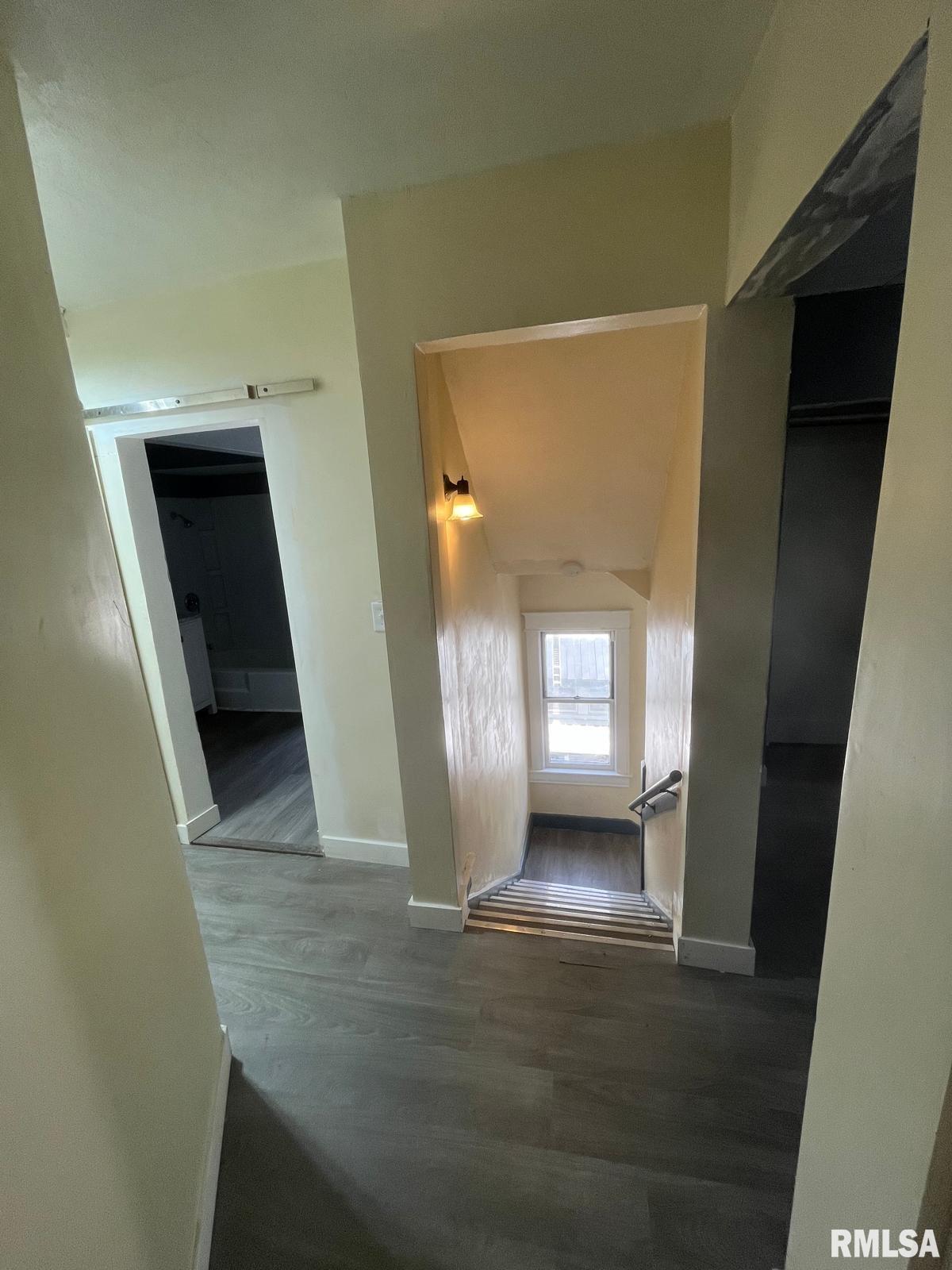 2339 South 10th Street Springfield, IL 62703 - Photo 7 of 19