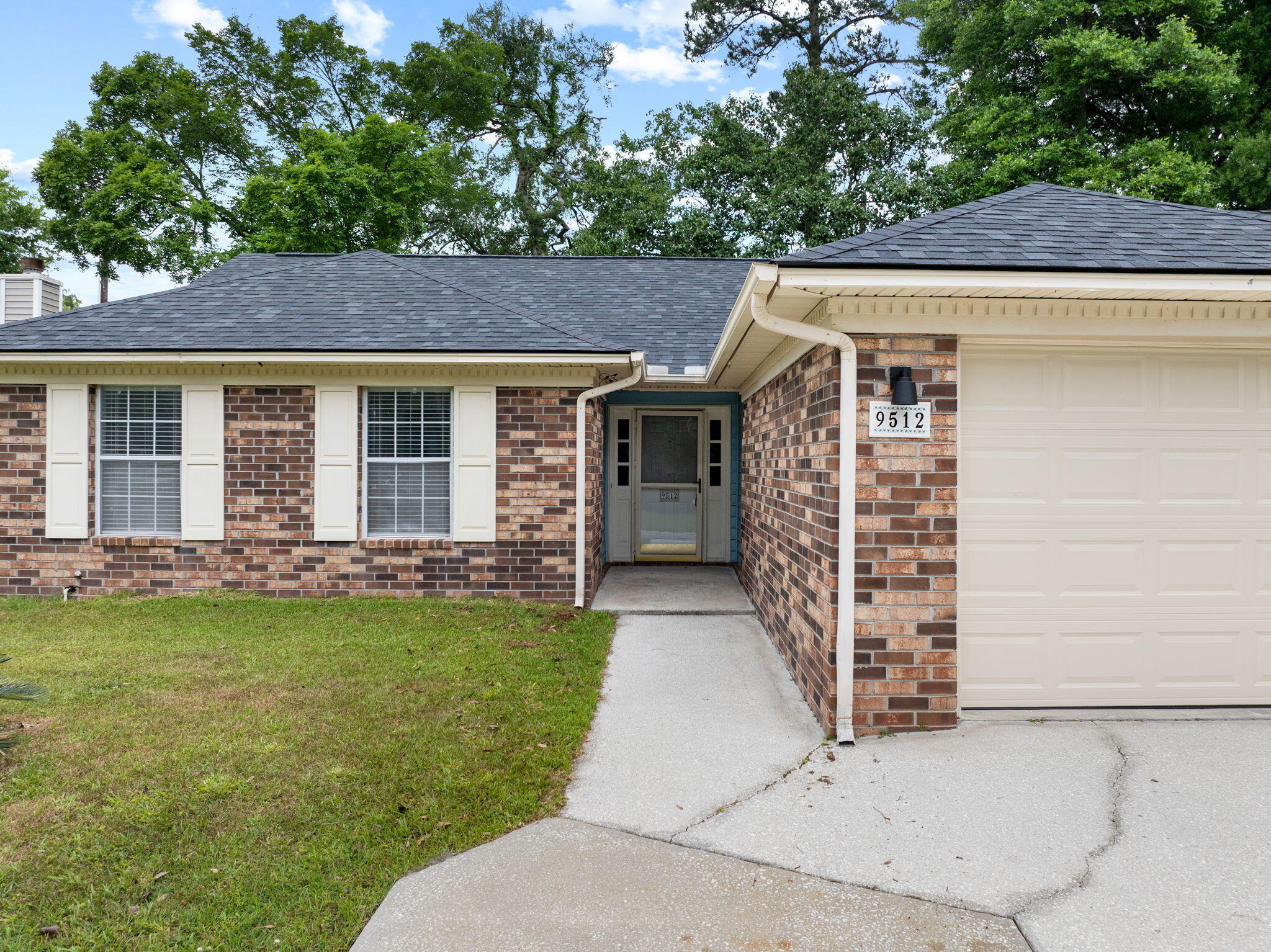 9512 One Notch Road Ladson, SC 29456 - Photo 1 of 20 Exterior