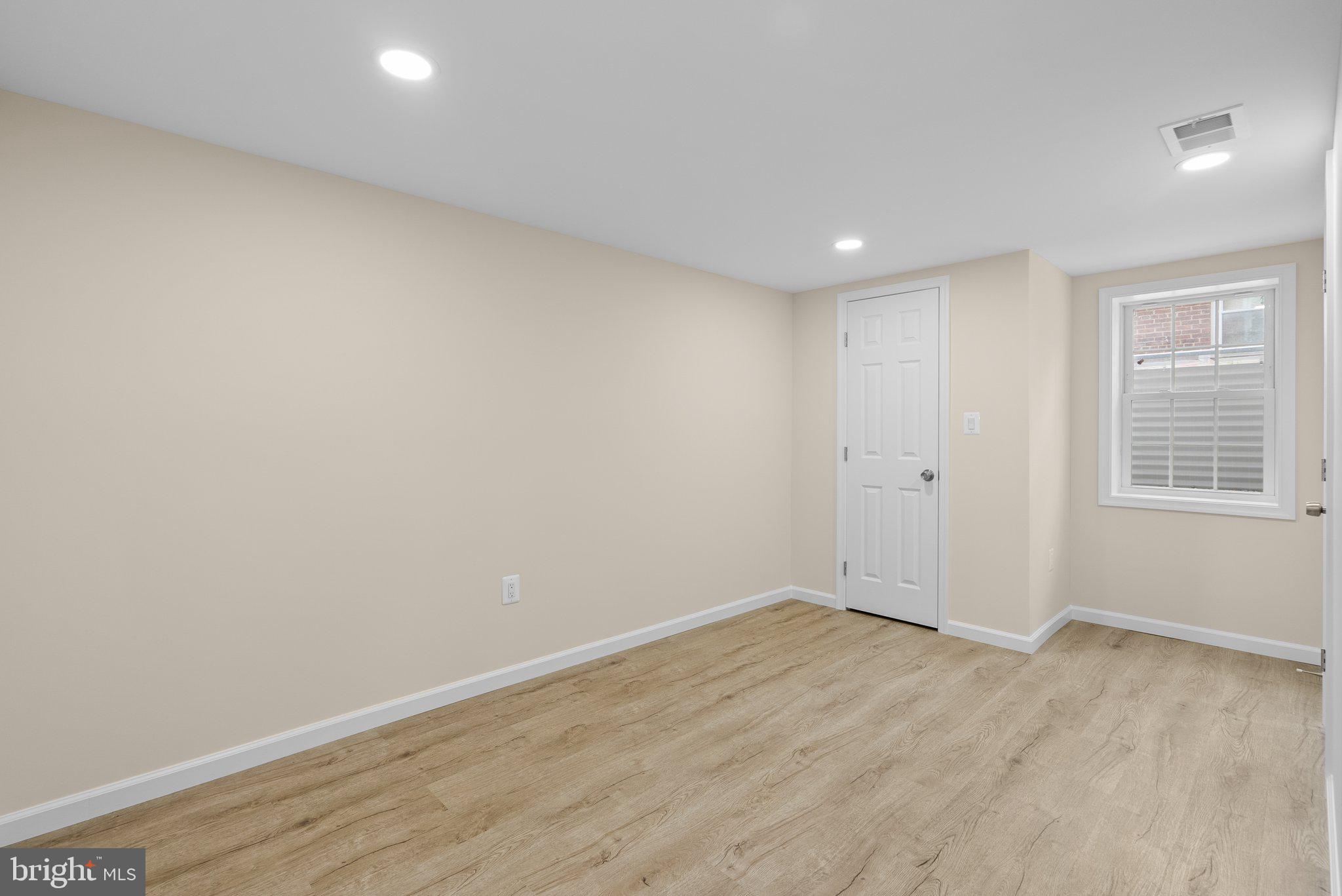 10110 McKenney Avenue Silver Spring, MD 20902 - Photo 46 of 56 a view of an empty room