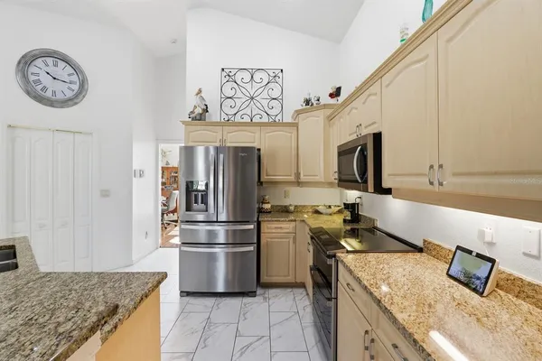 $699,900 | 11113 Flatwood Avenue, Weeki Wachee, FL 34613