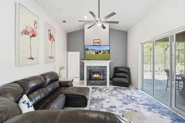 $699,900 | 11113 Flatwood Avenue, Weeki Wachee, FL 34613