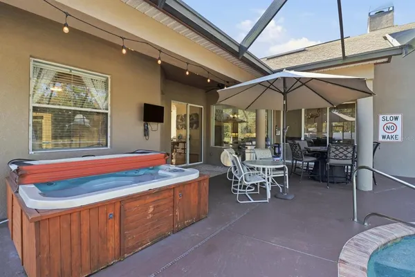 $699,900 | 11113 Flatwood Avenue, Weeki Wachee, FL 34613