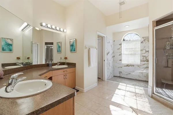 $699,900 | 11113 Flatwood Avenue, Weeki Wachee, FL 34613