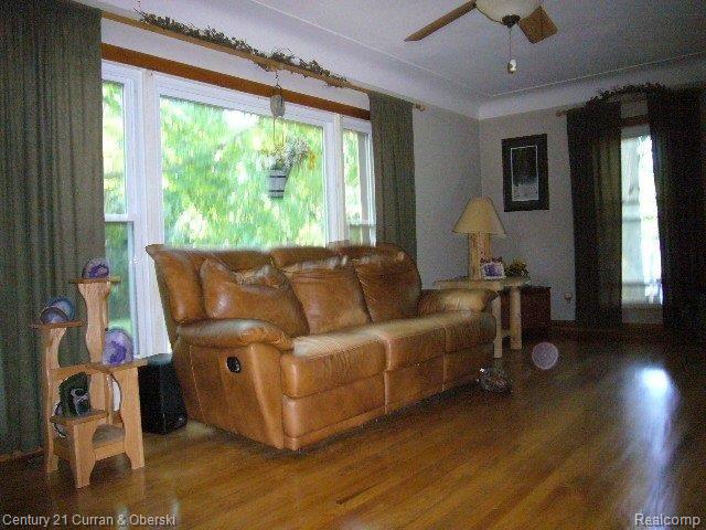 27366 West 10 Mile Road Southfield, MI 48033 - Photo 12 of 28 27366 W. Ten Mile 002.JPG